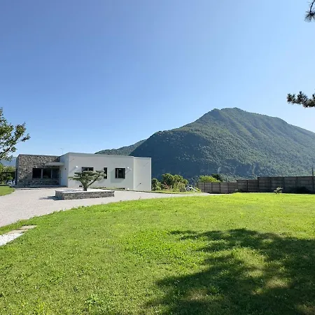 Design With Pool - Maggiore